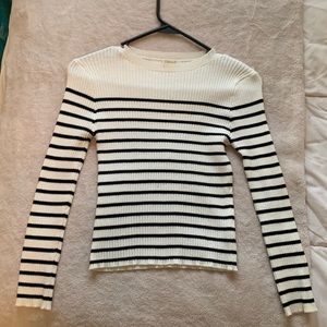 black & white striped shirt from “forever 21” in size 9/10 girls & xs in womens